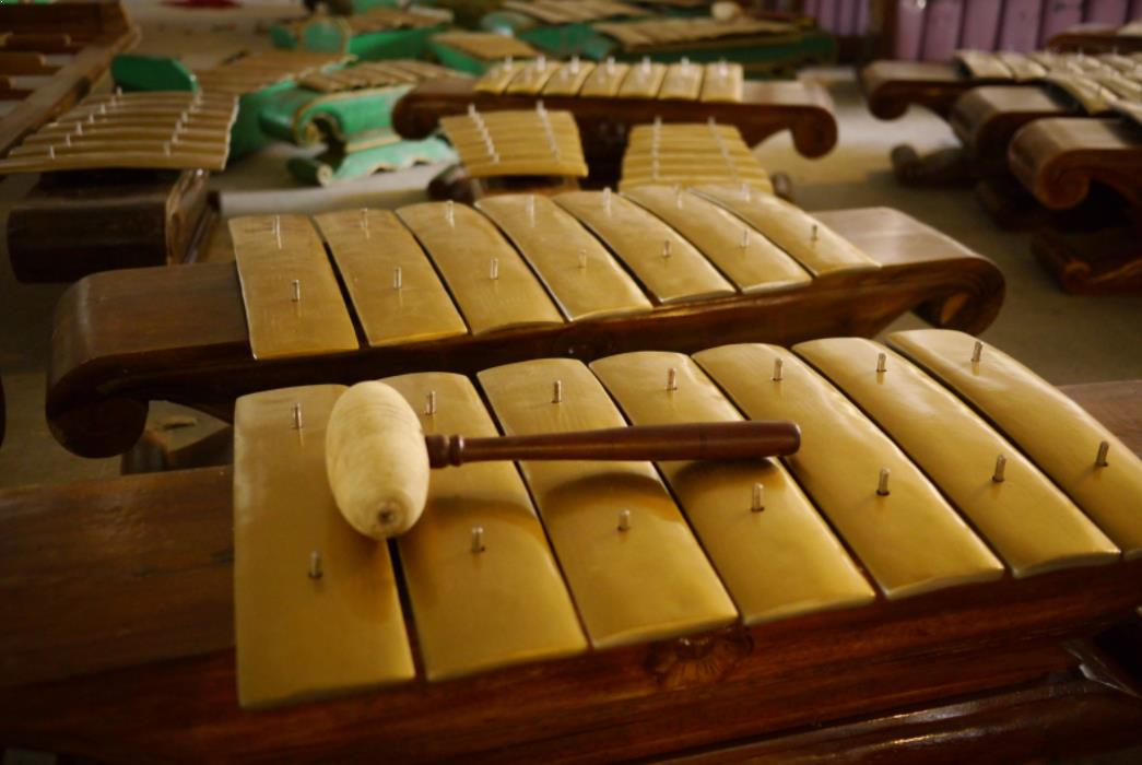 gambar alat musik tradsisional