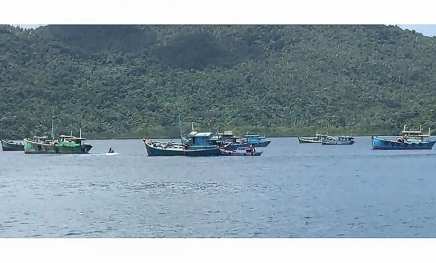 TNI Tangkap Kapal Vietnam Bermuatan Dua Palka Penuh Ikan di Natuna