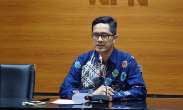 Breaking News!! KPK Tangkap Tangan Bupati Jombang