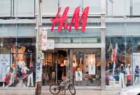 H&M Anjlok, Ini Alasanya