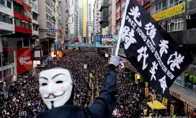 Aksi Demonstrasi Terbesar Berlangsung di Hong Kong Sejak Pemilu Lokal