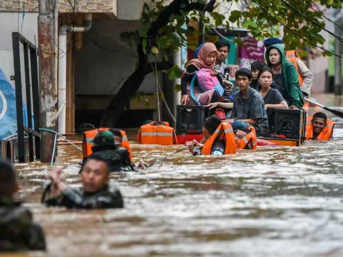 Korban Jiwa Banjir Jabodetabek Capai 16 Orang - Kabar Baik Dari Seluruh ...