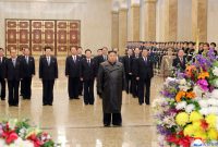 Kim Jong Un Muncul di Publik Pertama Kali Sejak Wabah Corona