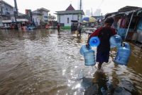 PLN Induk Jakarta Matikan Listrik di Daerah Banjir