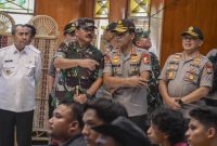 Panglima TNI-Kapolri Kunjungi Natuna Beri Dukungan Untuk Prajurit