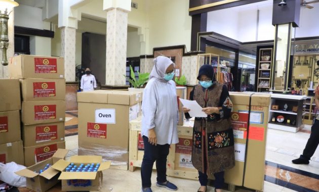 BIN Bantu Ribuan Alat Kesehatan hingga APD untuk Penanganan COVID-19 di Surabaya
