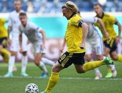 Euro 2020 : Emil Forsberg Bawa Swedia Kalahkan Slovakia