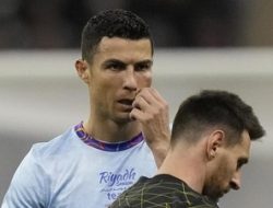 Messi dan Ronaldo Resmi Tinggalkan Sepak Bola Eropa