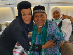 Calon Haji Derita Demensia Minta Turun Pesawat karena Lupa Beri Makan Ayam