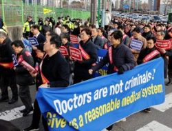 40 Ribu Lebih Dokter Korsel Unjuk Rasa Penambahan Kuota Mahasiswa Kedokteran